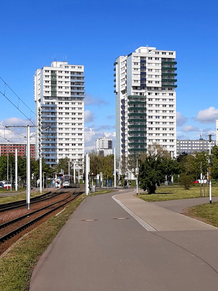 HAL-NördlNeustadt Punkthochhäuser