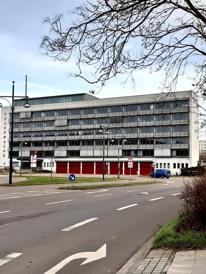 HAL-Neustadt Feuerwache