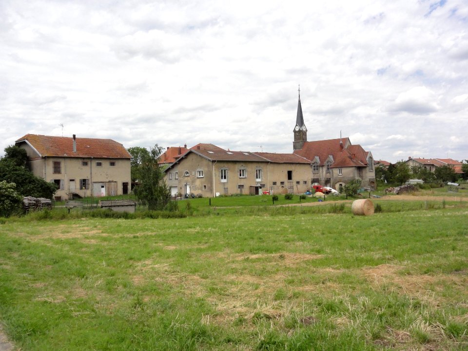 Halloville (M-et-M) vue du village