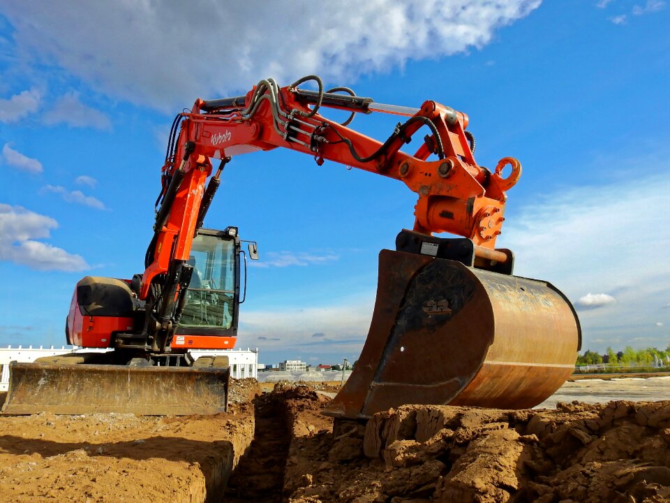 Site construction tool