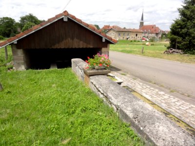 Halloville (M-et-M) lavoir B
