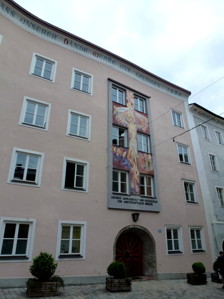 Hallein-Pfarrgasse8