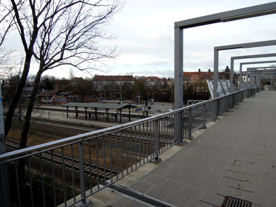 Haltepunkt Leipzig-Connewitz -Ostende Personenbrücke- Januar 2020