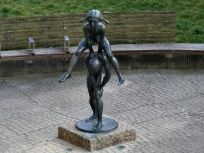 HAL-NeustädterPass HilscherSkulptur