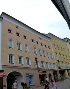 Hallein-UntererMarkt9-11