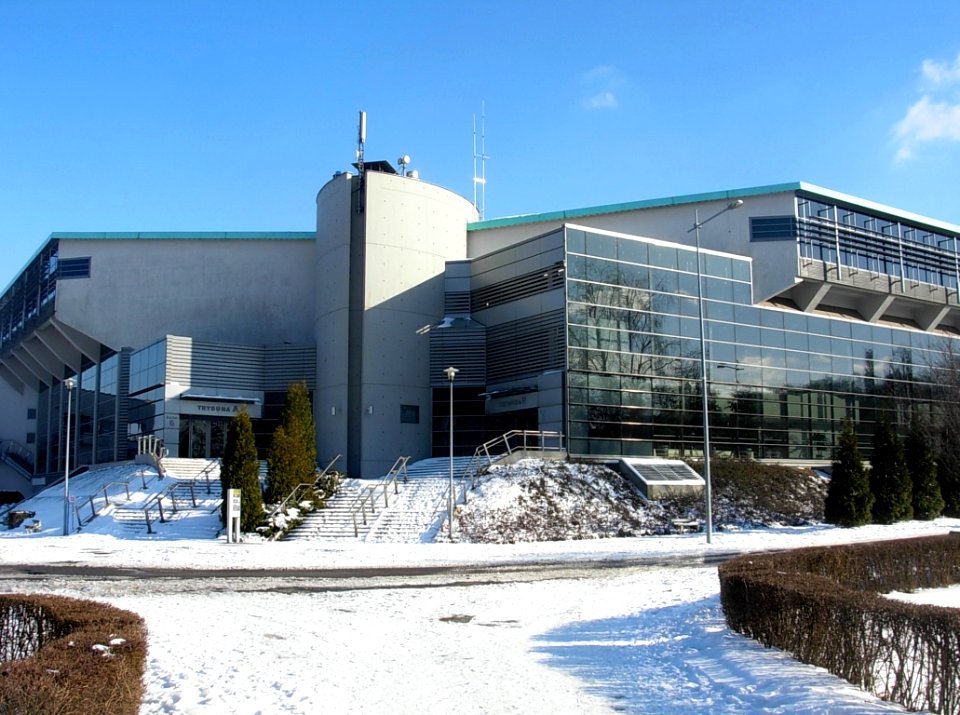 Hala Łuczniczka 03-2013