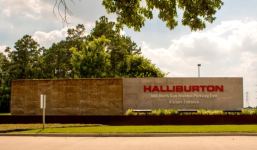 Halliburton North Belt Sign 02 - East Side