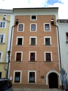 Hallein-Schöndorfer-Platz13