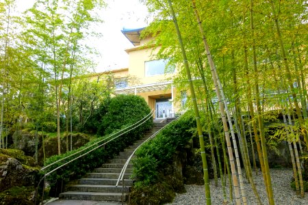 Hakone Museum of Art entryway - Hakone, Kanagawa, Japan - DSC08356