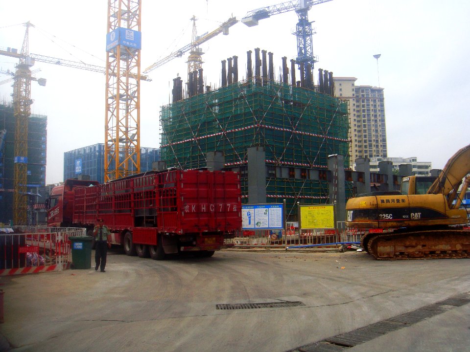 Hainan International Exchange Square 2018 06 16 - 01