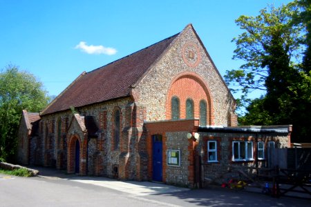 Hale Methodist Church, The Green, Upper Hale, Farnham (May 2015) (3)
