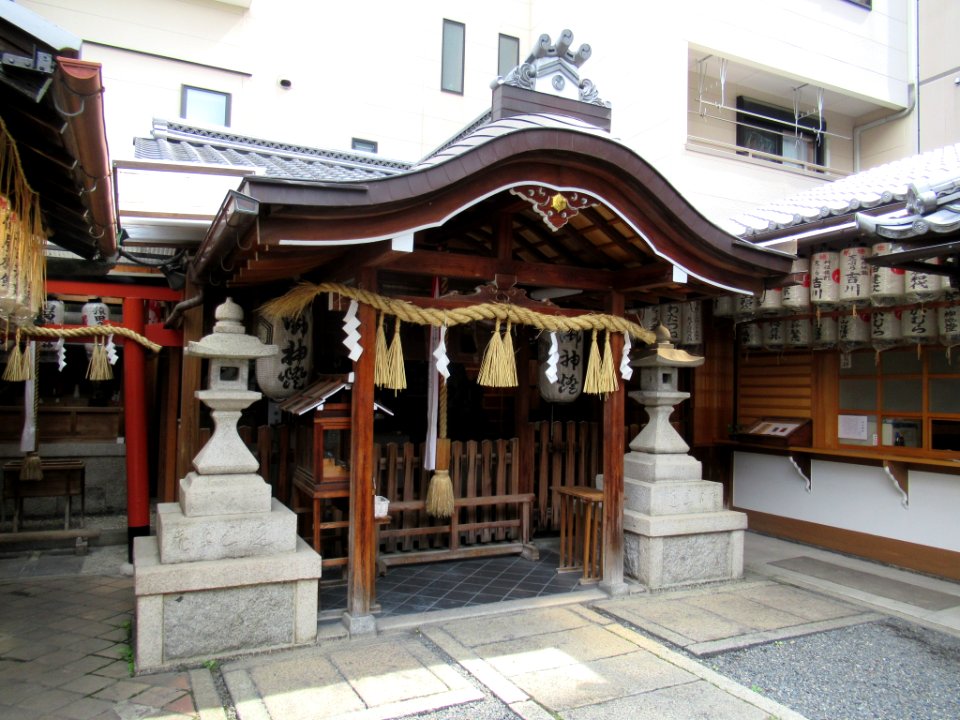 Hakusan jinja Nakagyo-ku Kyoto 013