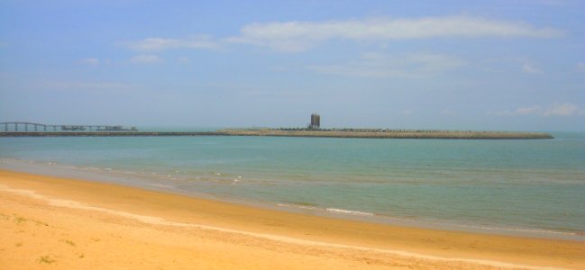 Hainan International Convention And Exhibition Center artificial island in 2017 05