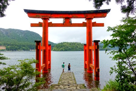 Hakone-jinja torii - Hakone, Japan -DSC05709