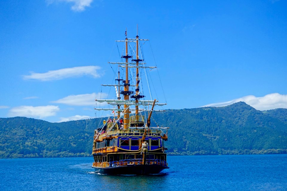 Hakone Pirate Ship - Hakone, Japan - DSC05216