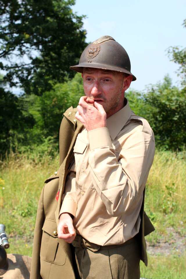 Second world war uniform army photo