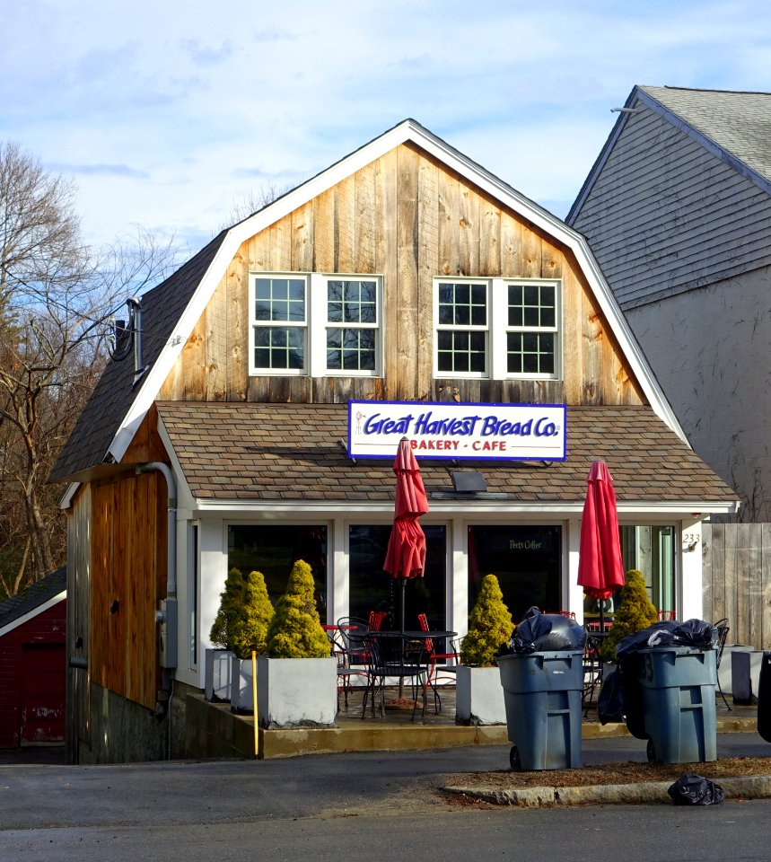 Great Harvest Bread Co. - Lexington, MA - DSC04422