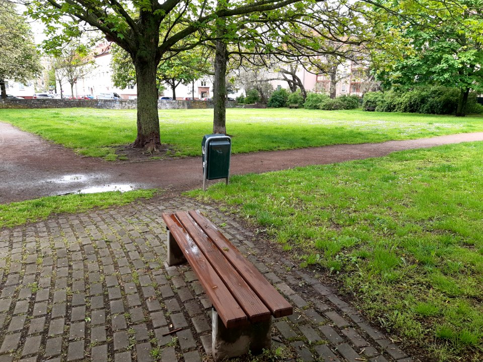 HAL-Breitenfelder Park 1