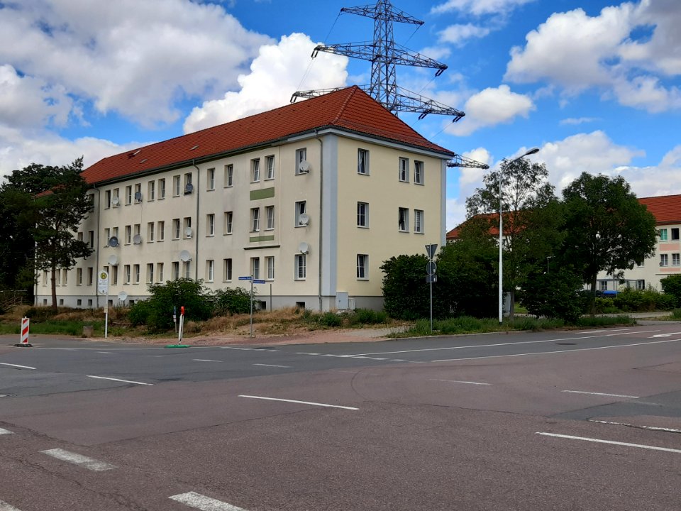 HAL-Binnenhafenstraße Brachwitzer