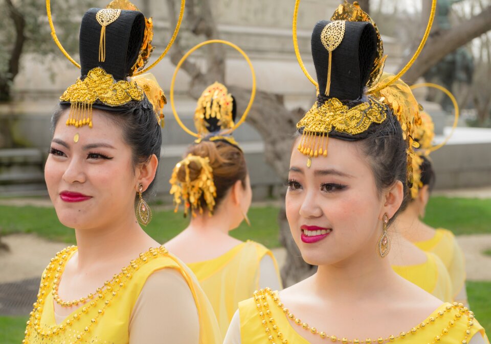 Beijing chinatown dancers