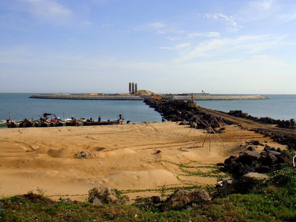 Hainan International Convention And Exhibition Center - artificial island - 01