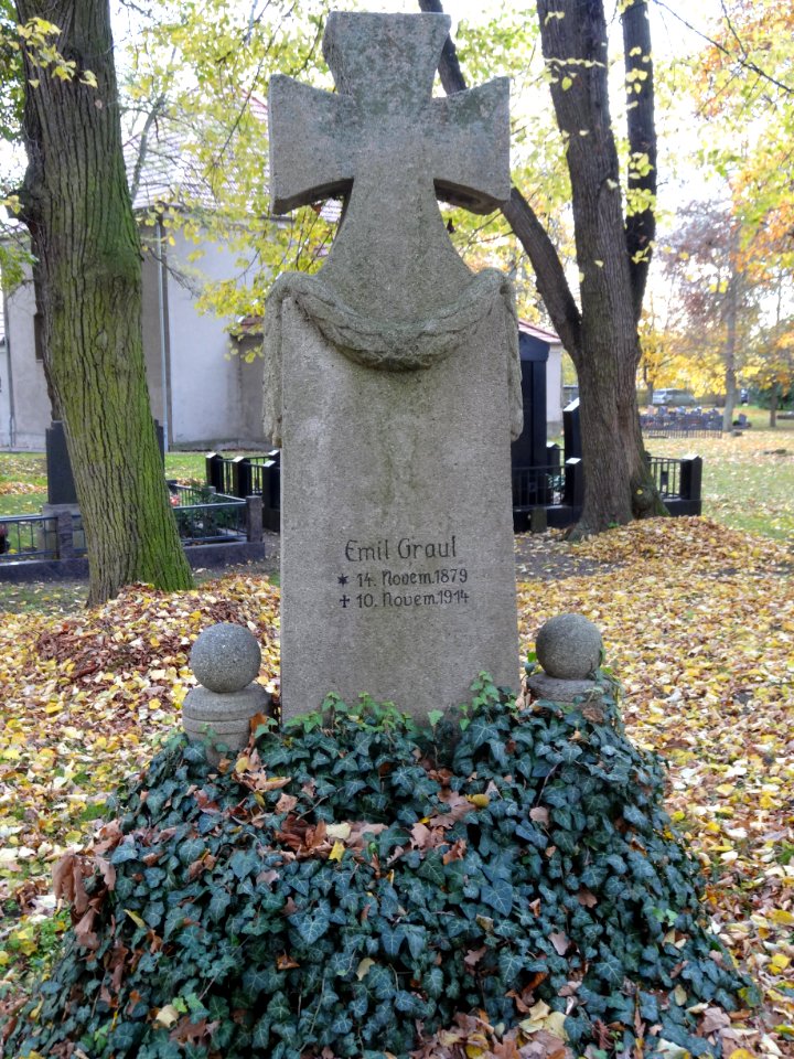 Gravestone Schloßvippach 4