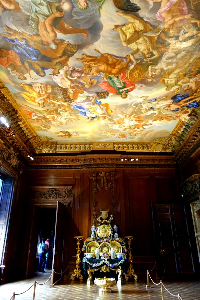 Great Chamber, Chatsworth House - Derbyshire, England - DSC03166