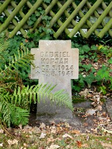 Gravestone Gabriel Kopjar