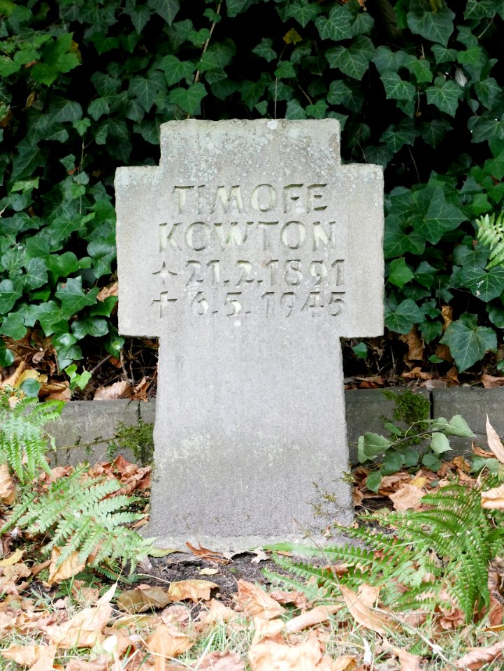 Gravestone Timofe Kowton