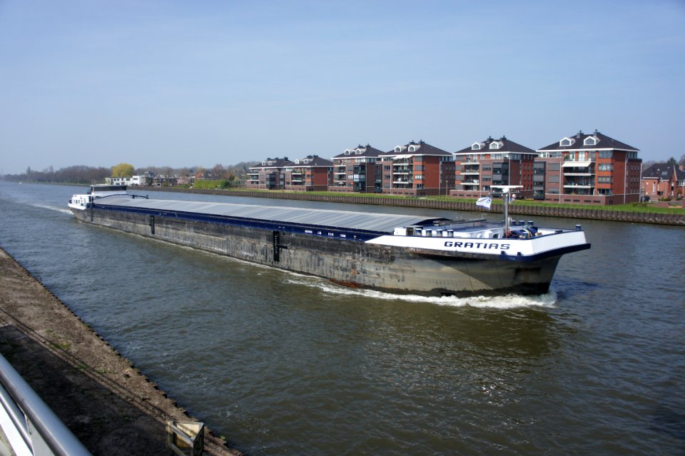 Gratias - ENI 02329233, Amsterdam-Rijnkanaal, pic2