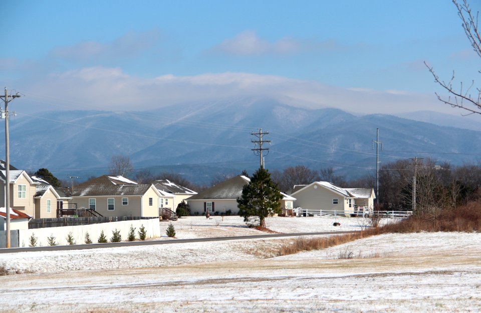 Grassy Mountain (Georgia) viewed from Eton Elementary, Jan 2018 4