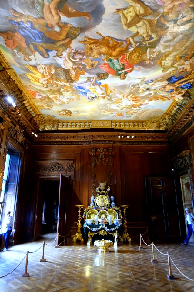 Great Chamber, Chatsworth House - Derbyshire, England - DSC03144