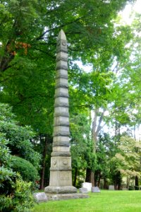 Graves - Newton Cemetery & Arboretum - Newton Center, MA - DSC07046