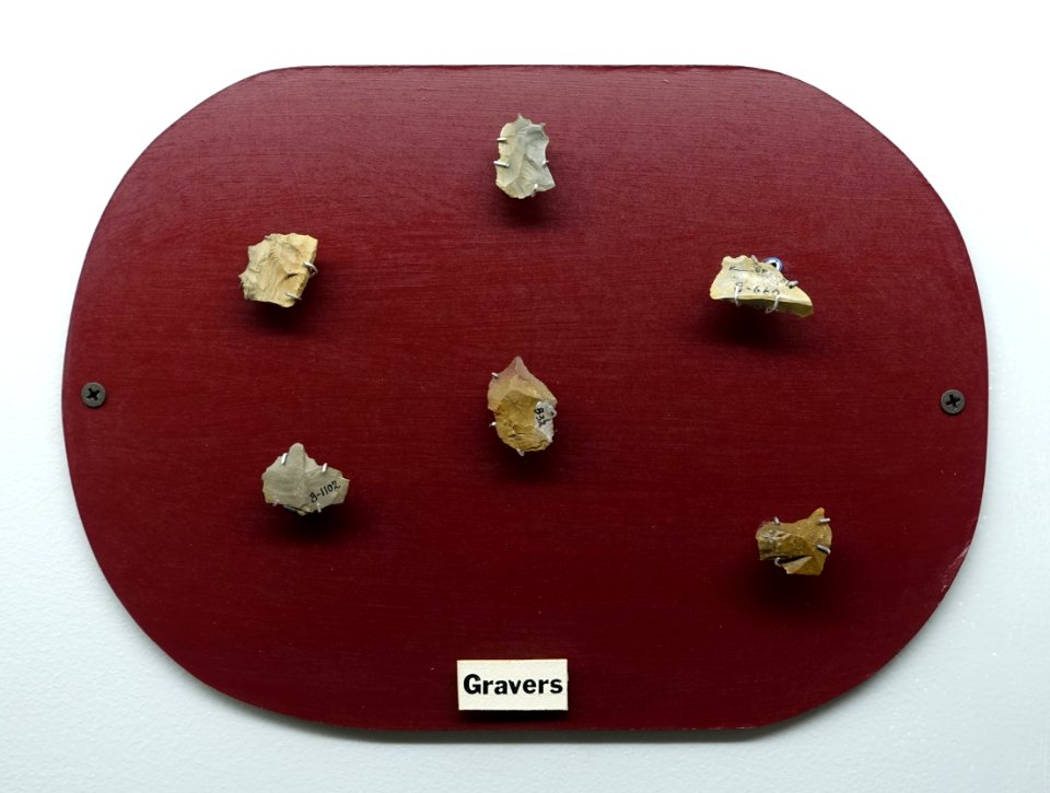 Gravers - Paleo-Indian collection - Robbins Museum - Middleborough, Massachusetts - DSC03770