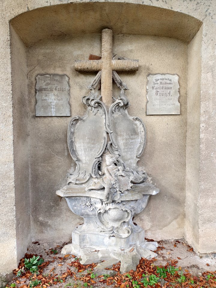 Grave stone Bergfriedhof Schleiz 12