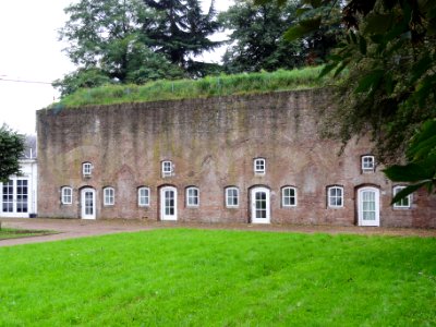 Grave Rijksmonument 506922 kazematten grenzend aan het Arsenaal