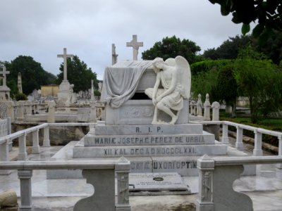 Grave of Mariæ Josephæ Perez de Urria, Cementerio Cristóbal Colón, Cuba
