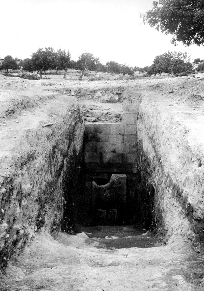 Grav 2, dromos före öppnandet. Amathus. Agios Tychos - SMVK - C02973