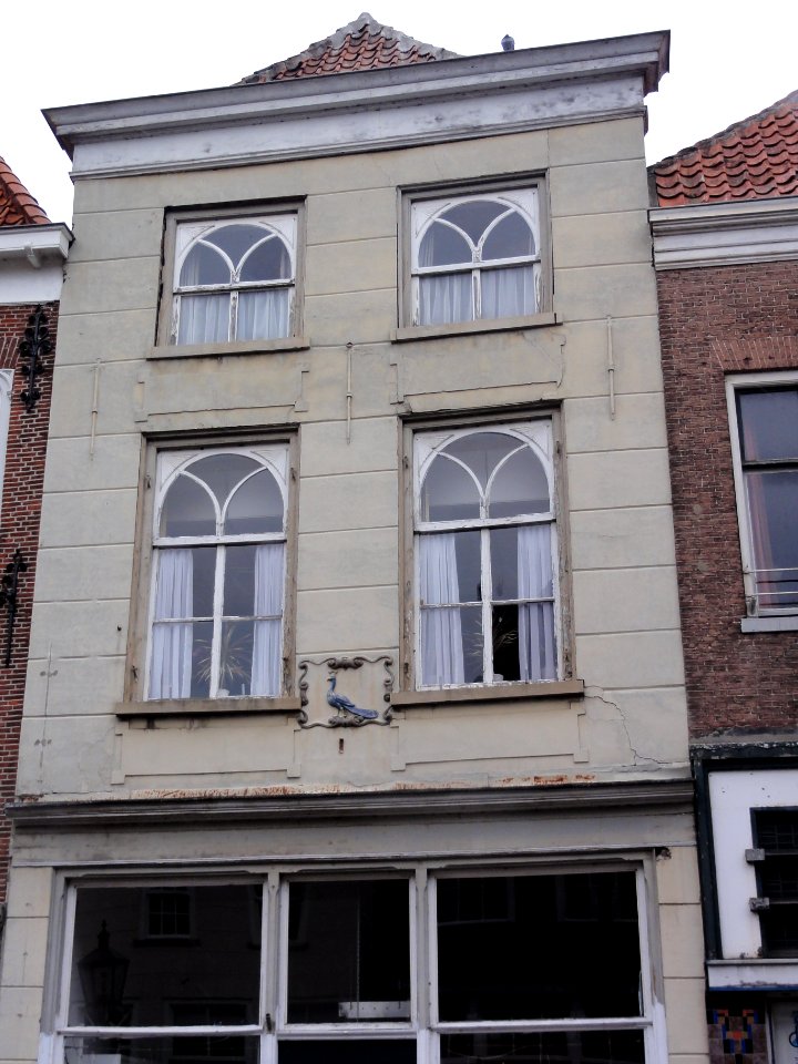 Grave Rijksmonument 17313 Rogstraat 10