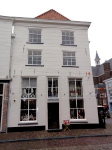 Grave Rijksmonument 17325 Rogstraat 46