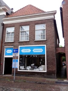 Grave Rijksmonument 17267 Klinkerstraat 6
