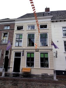 Grave Rijksmonument 17258 Klinkerstraat 1