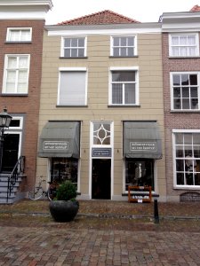 Grave Rijksmonument 17307 Rogstraat 45