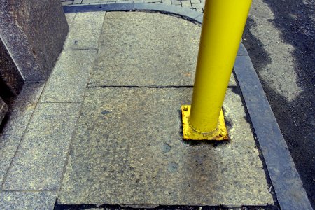 Granite sidewalk - Boston, MA - DSC02256-001