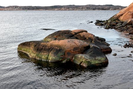 Granite cliff in Fiskebäcksvik photo