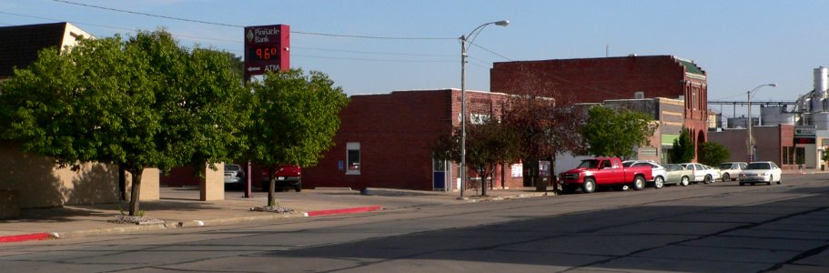Grant, Nebraska E side Central from 4th (2)