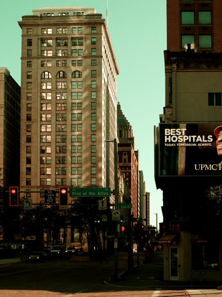 Grant Street, morning light, 2021-04-26, 2-color