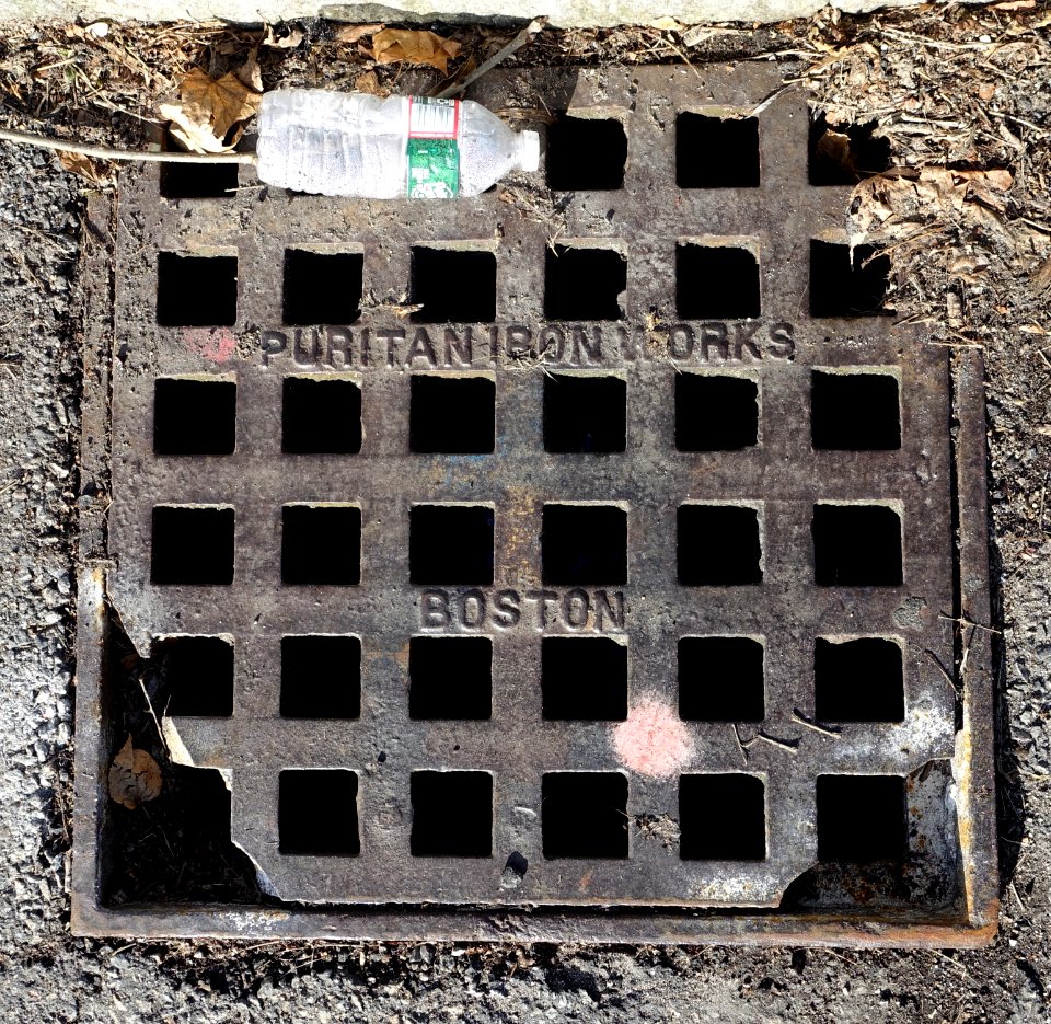Grate, Puritan Iron Works, Boston - Arlington, MA - DSC03727