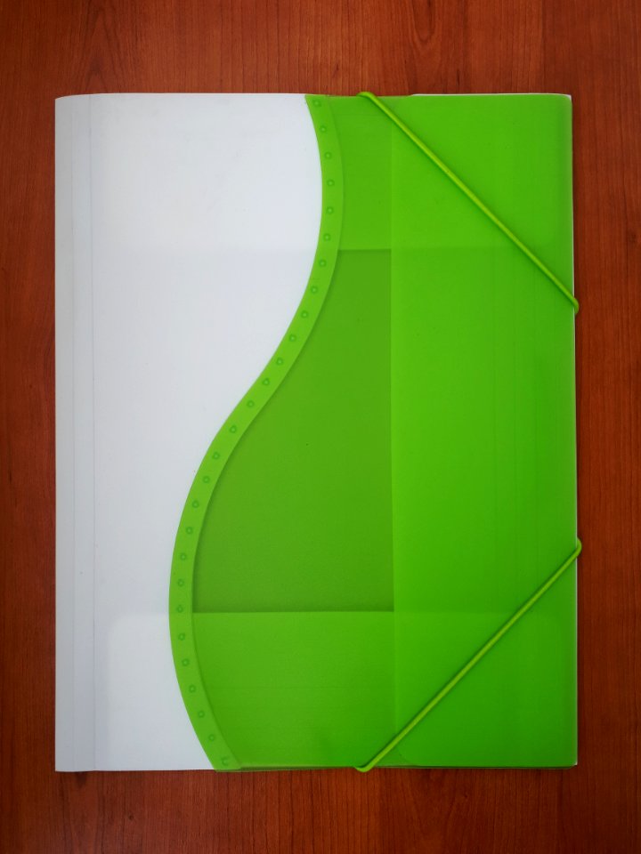 Green-white folder A4 with elastic