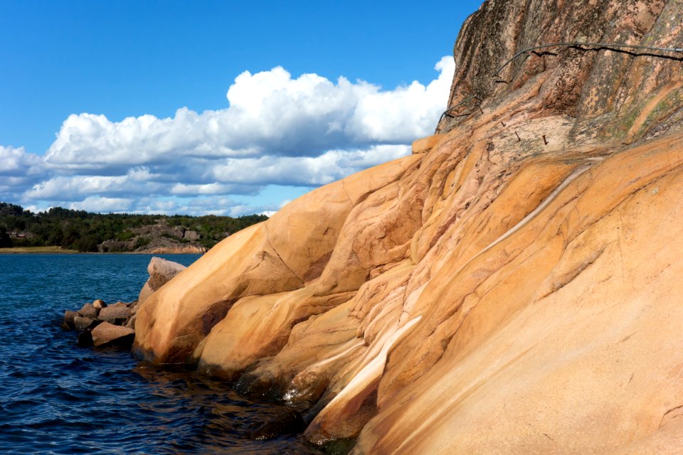 Granite cliff with feldspar crystals in Loddebo 3 photo